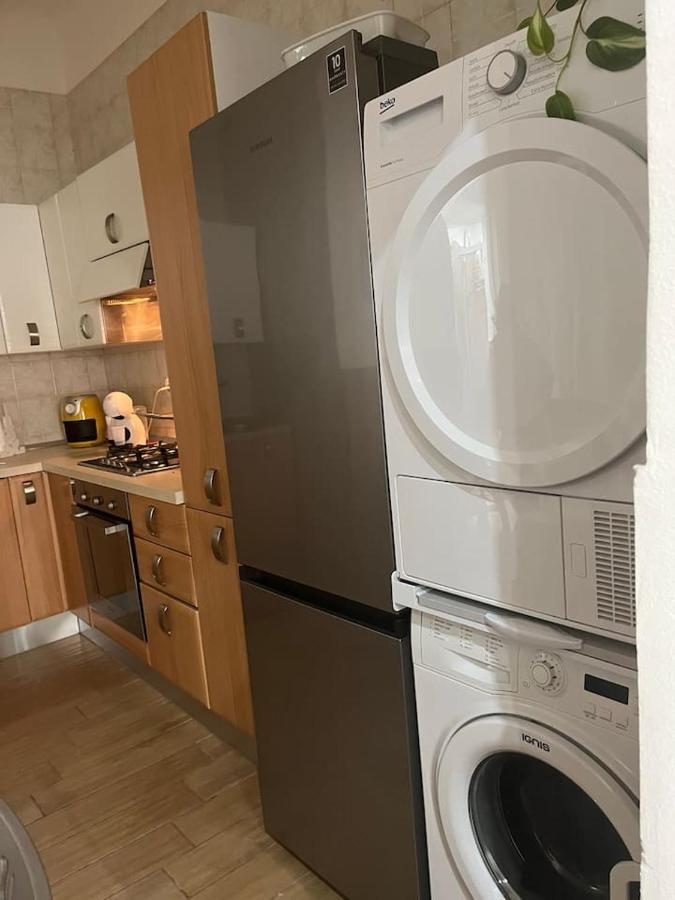 Monohouseinbari Lägenhet Exteriör bild